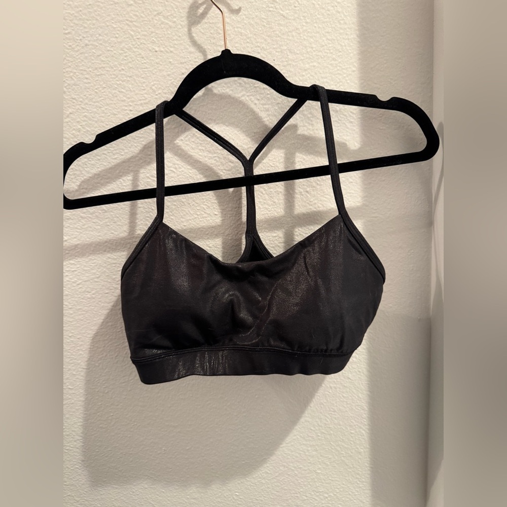 Lululemon black shine flow y bra sz 6